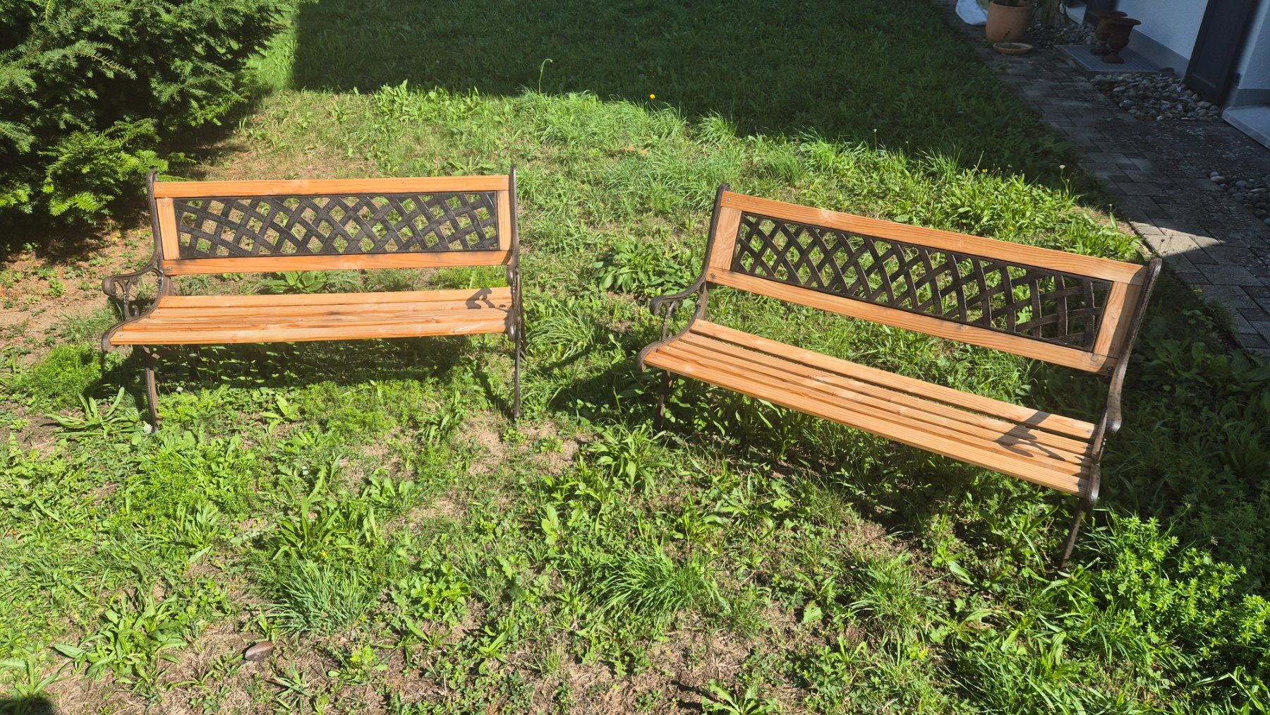 Panchine: 2 alte schöne Gartenbänke – Usato da Ossingen venduto da Leyazo