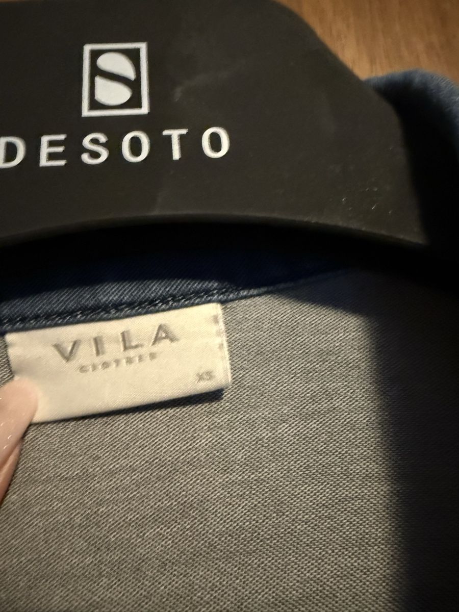 Vila Camicette: Camicetta di jeans – Usato da Bioggio venduto da M.M.O 1
