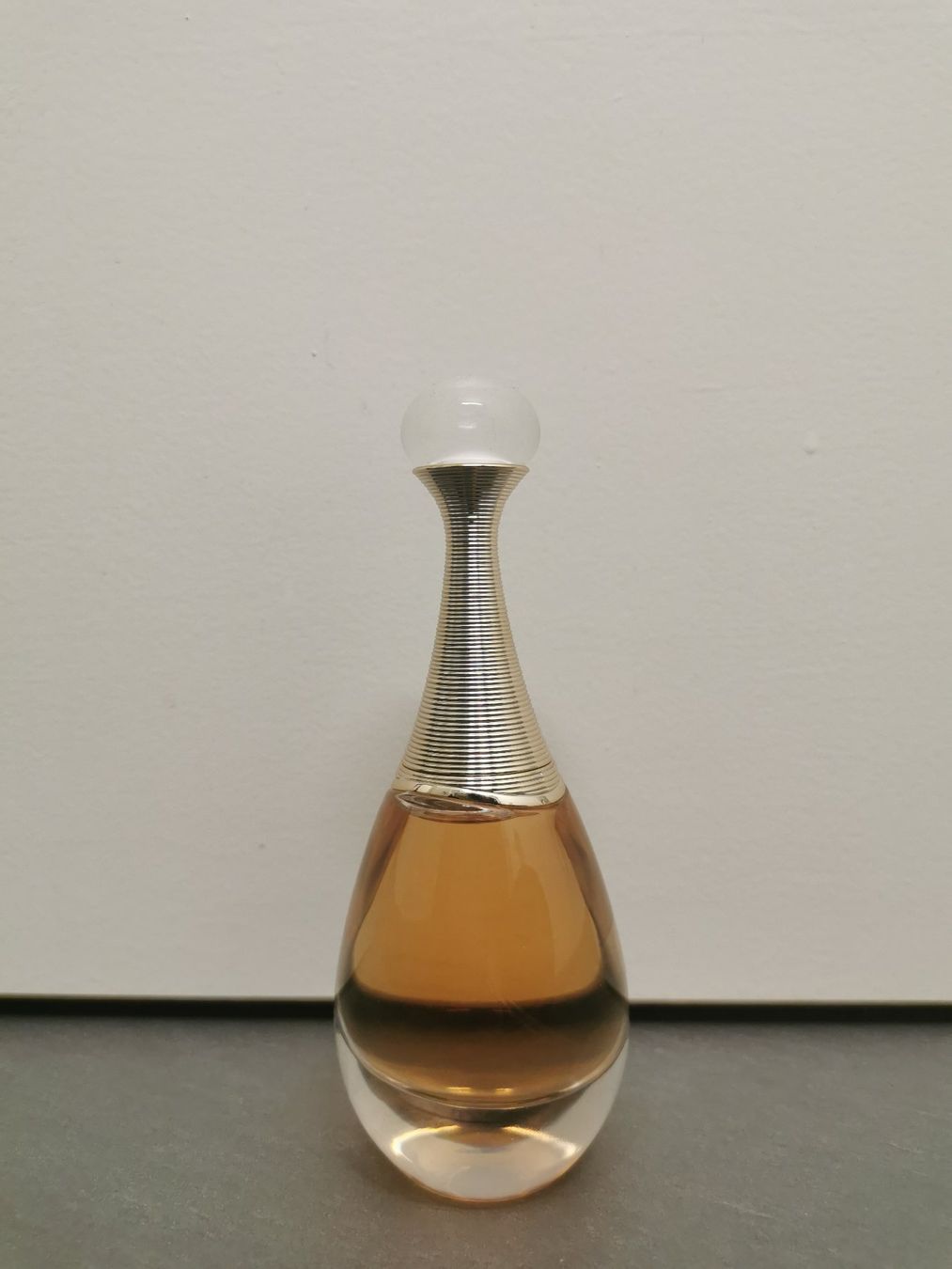 Dior Parfums & Eau de Toilette: J'adore absolu - Eau de Parfum 50ml – Neuf (Voir description) à Birsfelden par mel_ndx7