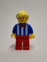 LEGO City cty1139 Ice Cream Vendor - Female, Red Legs