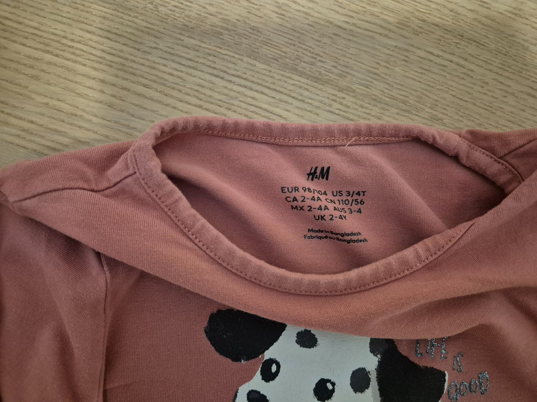H&M Blusen, T-Shirts & Tops: 2 Langarmshirts H&M, Grösse 98/104 – Gebraucht aus Pfäffikon SZ von Ka6ka 1
