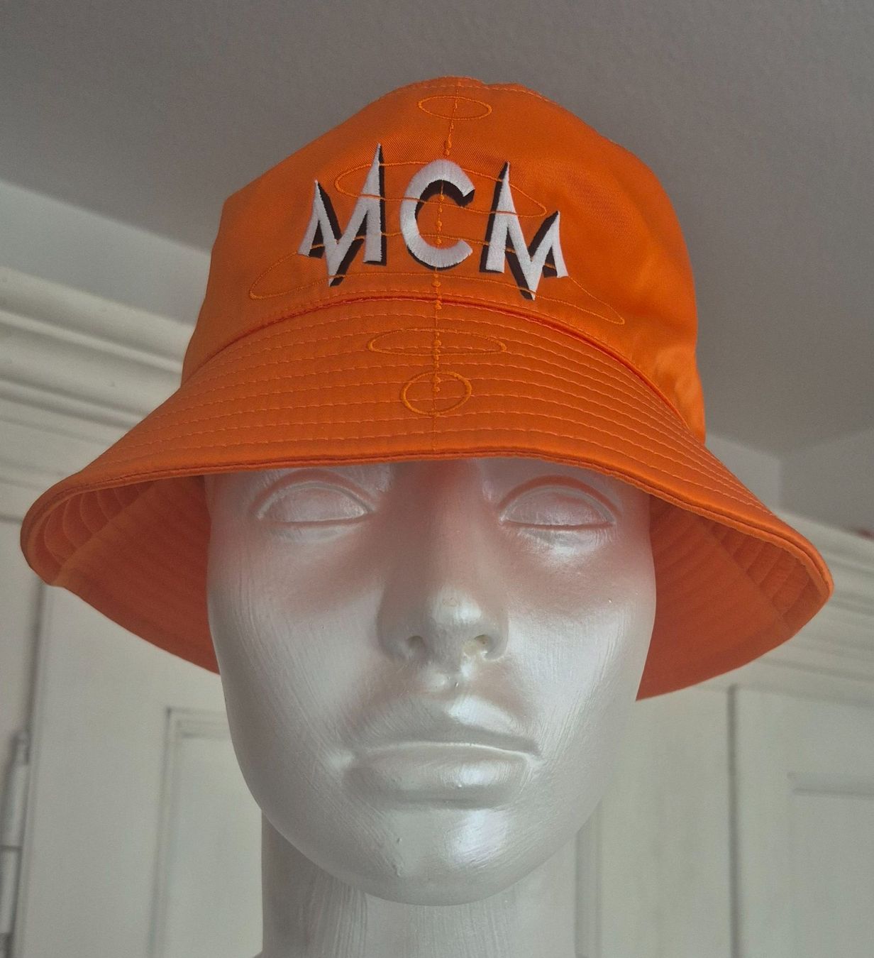 Mcm Copricapi, berretti & cappellini: MCM Sonnenhut – Nuovo (secondo la descrizione) da Dottikon venduto da Pega7