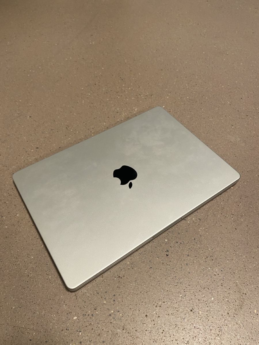Apple Notebooks: MacBook Pro 14”, M1 Chip, 1TB – Defekt aus Oberengstringen von pre_wh8x