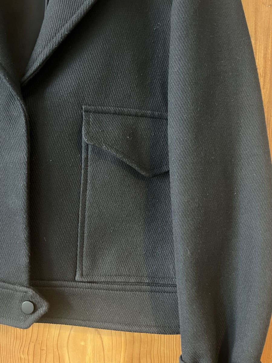 Mango Giacche: Schwarze Jacke von Mango, Grösse L  – Usato da Zürich venduto da Clara_Ma1 4