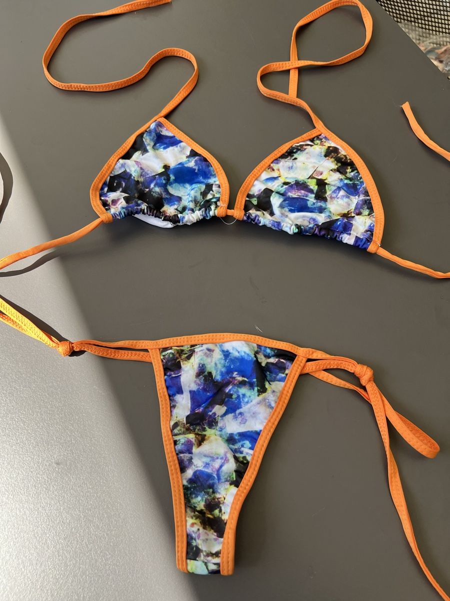 Costumi da bagno & Bikini: Bikini Brazilian – Nuovo (secondo la descrizione) da Eglisau venduto da Hermes10 1