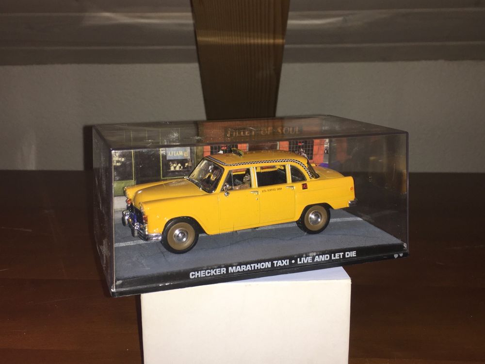 Miniature James Bond 007 #77 Marathon Checker Taxi - 1/43 - Occasion