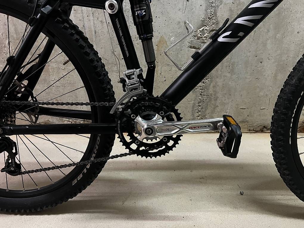 Canyon Biciclette: MTB Canyon Nerve XC F8 - Gr.L – Usato da Volketswil venduto da FrankSeiler 3