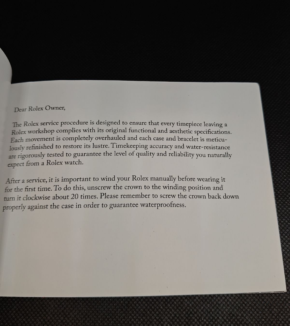 Libri: ROLEX Booklet Rolex Watch Servicing Around the World – Usato da Wangen an der Aare venduto da RetroKontor 1