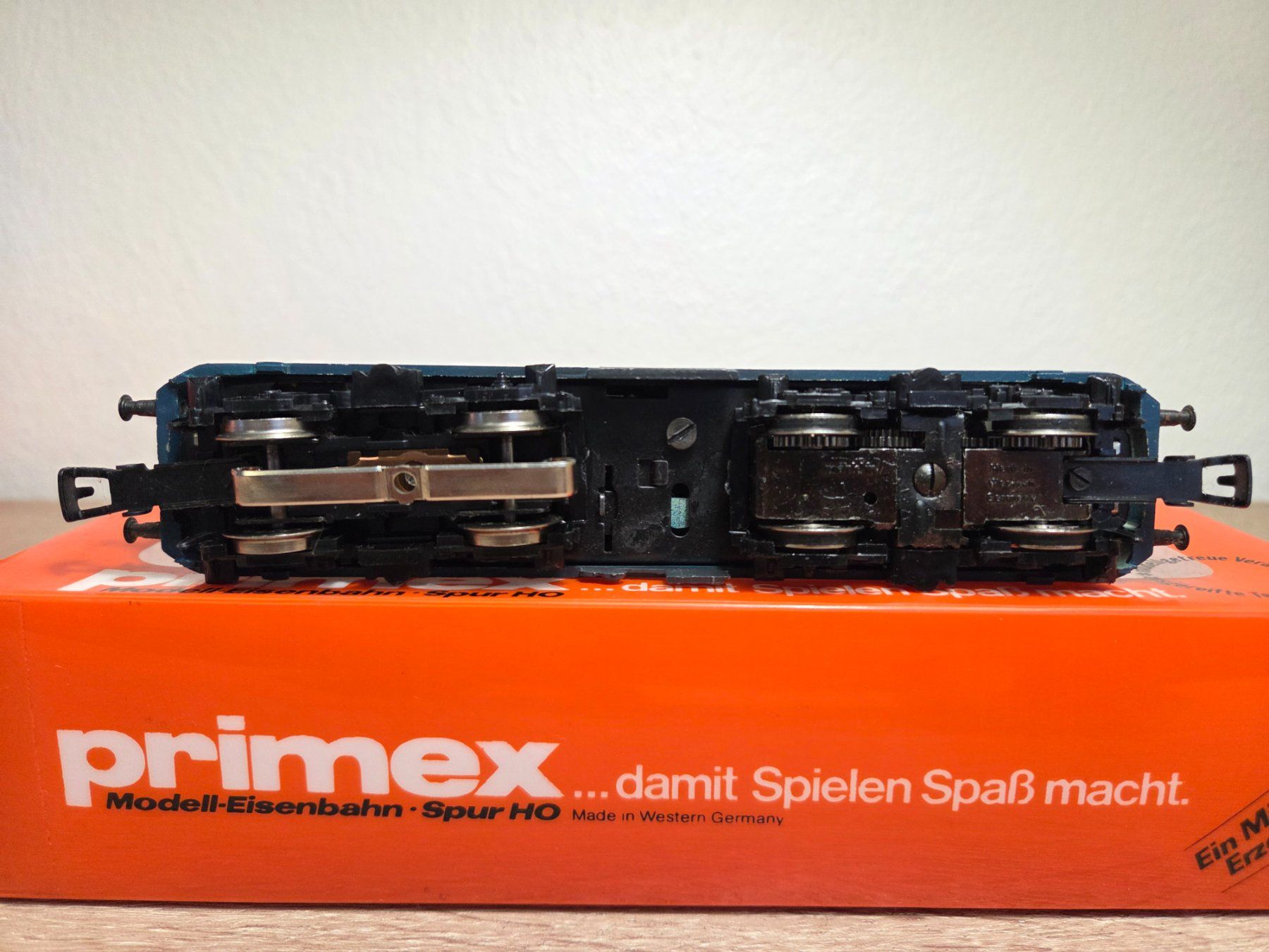 Märklin Modelleisenbahnen: Primex 3199 E-Lok BR 141 DB H0 (1) – Gebraucht aus St-Aubin-Sauges von Lo_Go 5