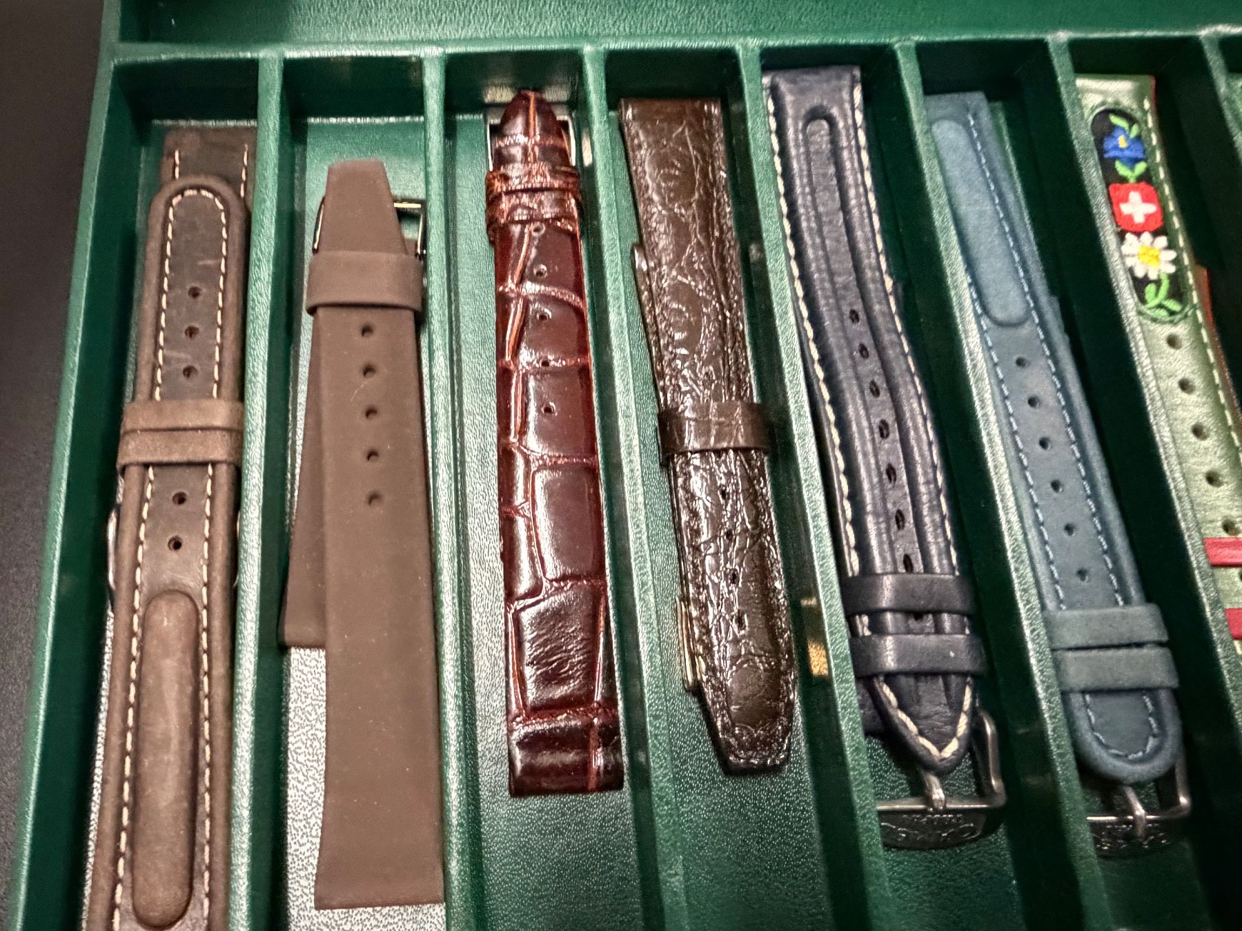 Montres: bracelets avec son étui – D'occasion à Biel/Bienne par MrP_WatchesBiel 4