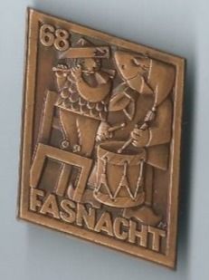 Basler Plaketten & Abzeichen: Fasnachtsplakette Basel, "Blaggedde" 1968 (Bronce) – Gebraucht aus Zürich von t24_de