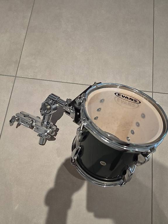 Strumenti musicali: 8" Pearl-Tom inkl. Halterung – Usato da Zufikon venduto da Joel.96 3