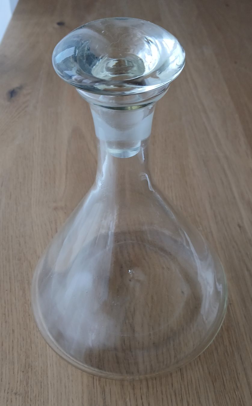 Caraffe: Glaskaraffe mit Stopfen Höhe 24 cm transparenter Zustand – Usato da Frasnacht venduto da ale_g288