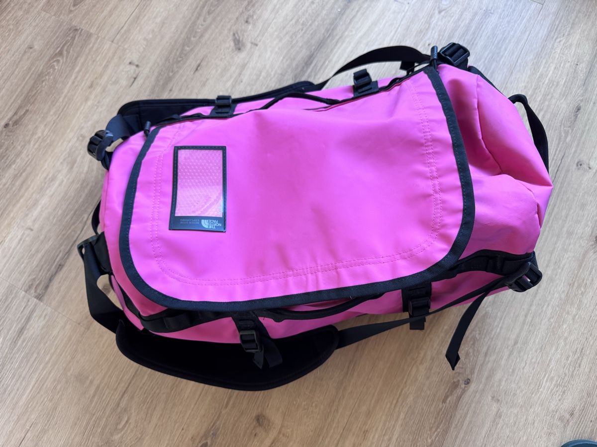 North Face Taschen: The North Face Tasche – Gebraucht aus Schwarzenbach LU von sliin420
