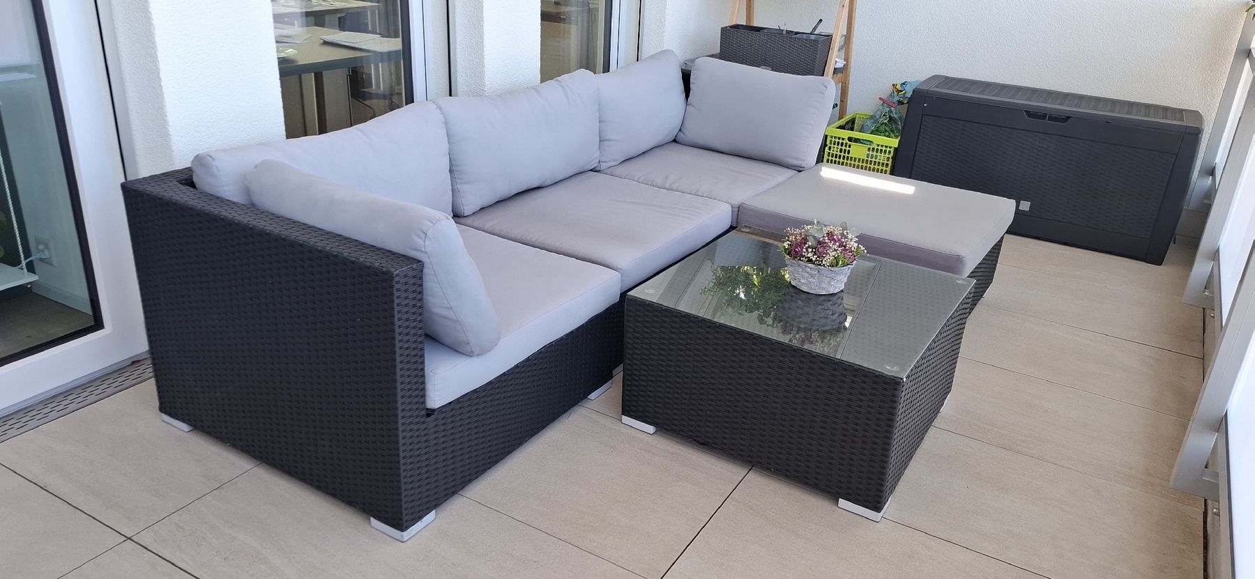 Beliani Divani: Balkon-Lounge – Nuovo (secondo la descrizione) da Weisslingen venduto da kar_2r6r