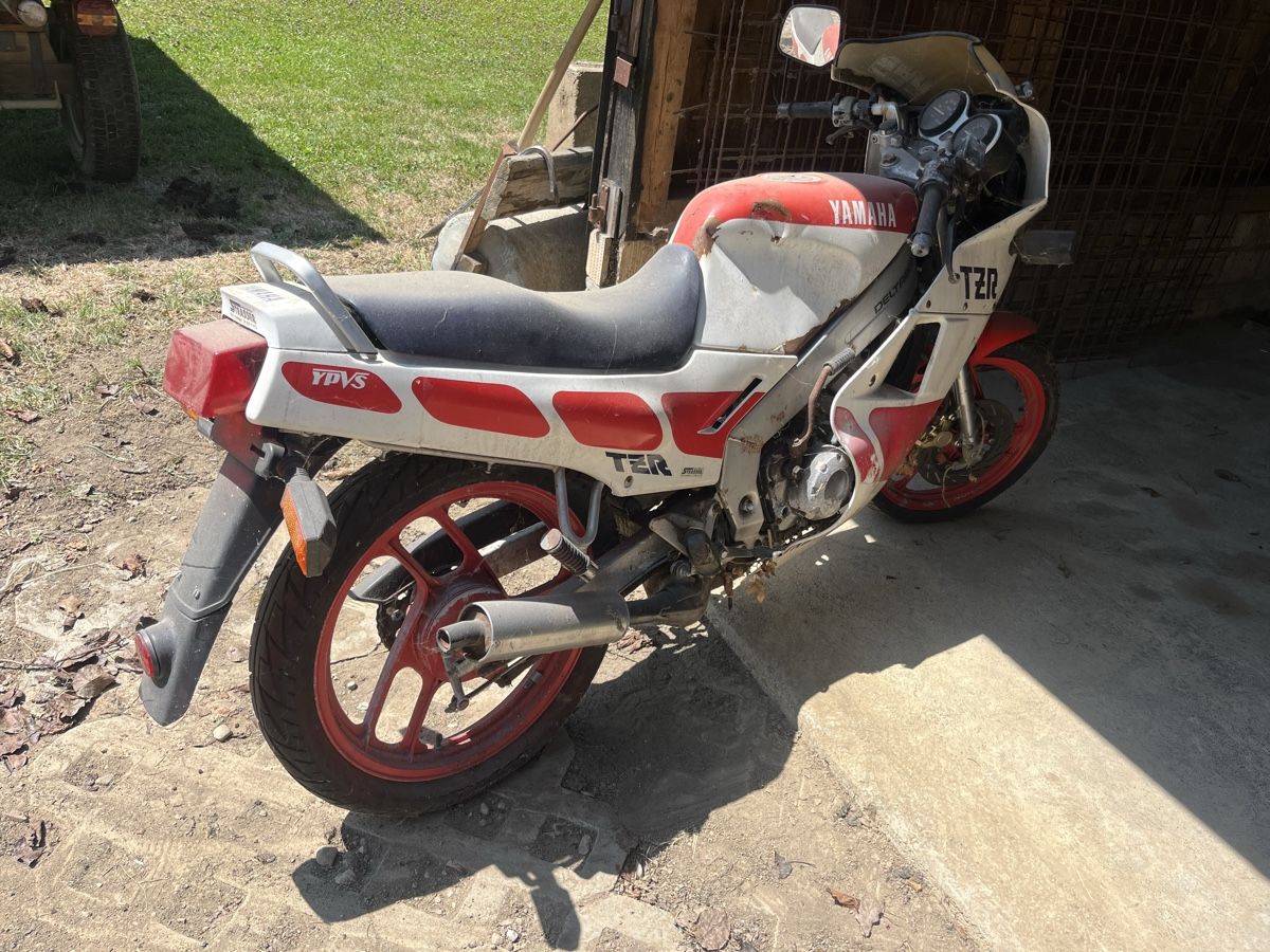 Yamaha Strasse: Yamaha TZR125 – Defekt aus Leutwil von KadettC94
