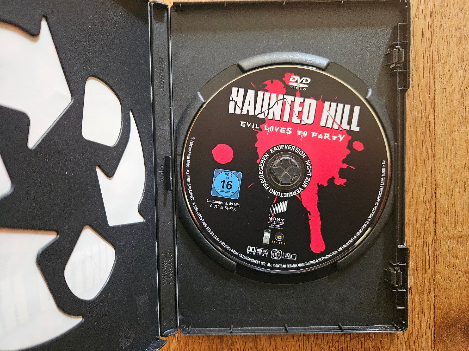 Tous les DVDs: Haunted Hill – D'occasion à St.Gallen par Capsule_Corporation 2
