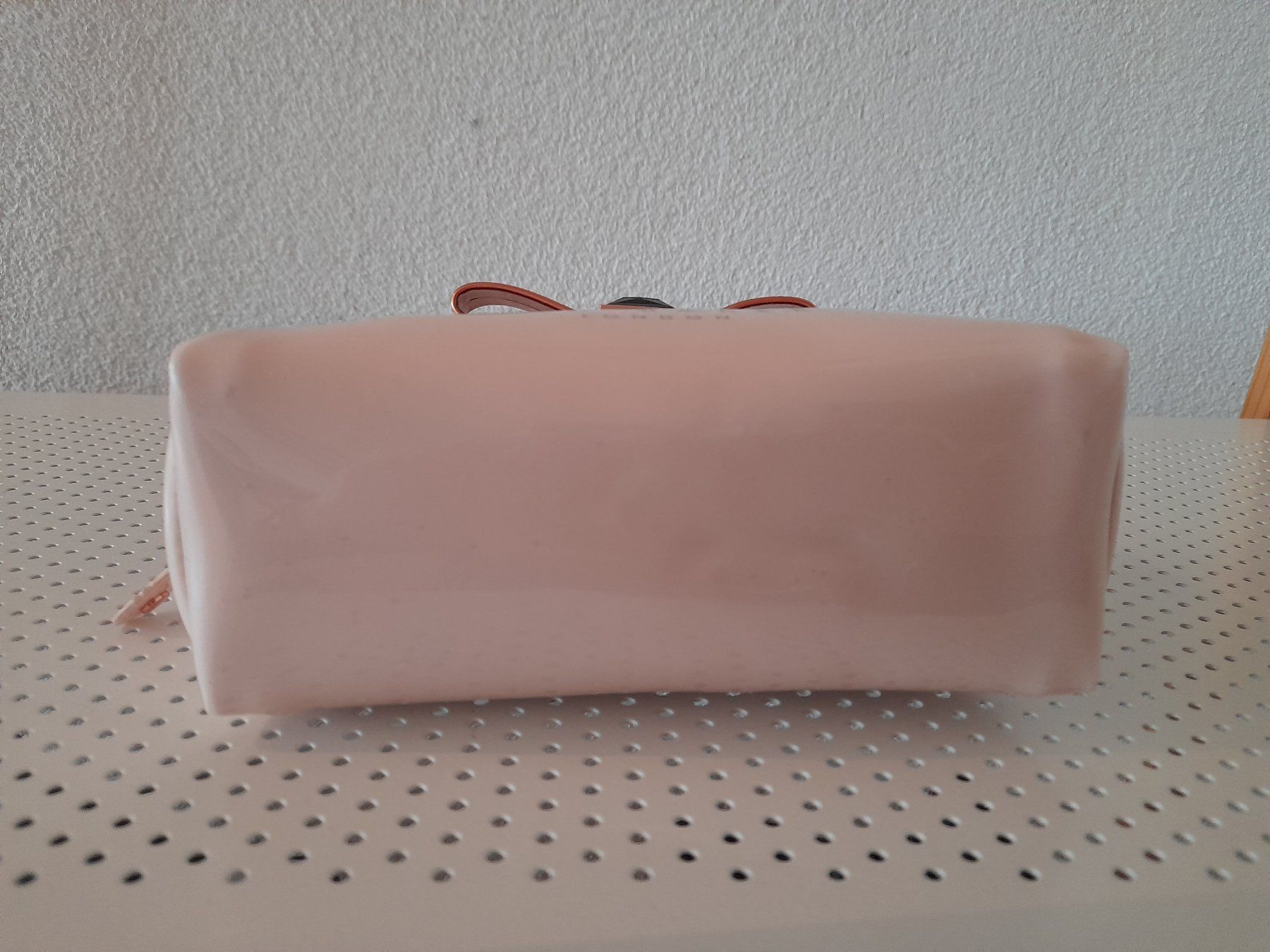 Custodie per cosmetici: Pochette rose Ted Baker – Nuovo (secondo la descrizione) da Mont-sur-Lausanne venduto da Pioutch 4
