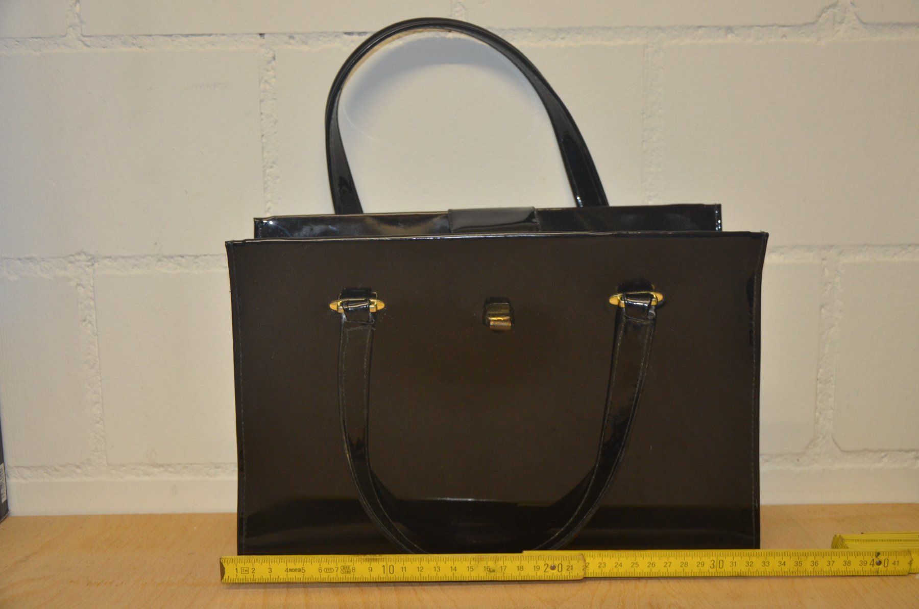 Borse da donna: Vintage alte Damenhandtasche – Usato da Wetzikon ZH venduto da bausie