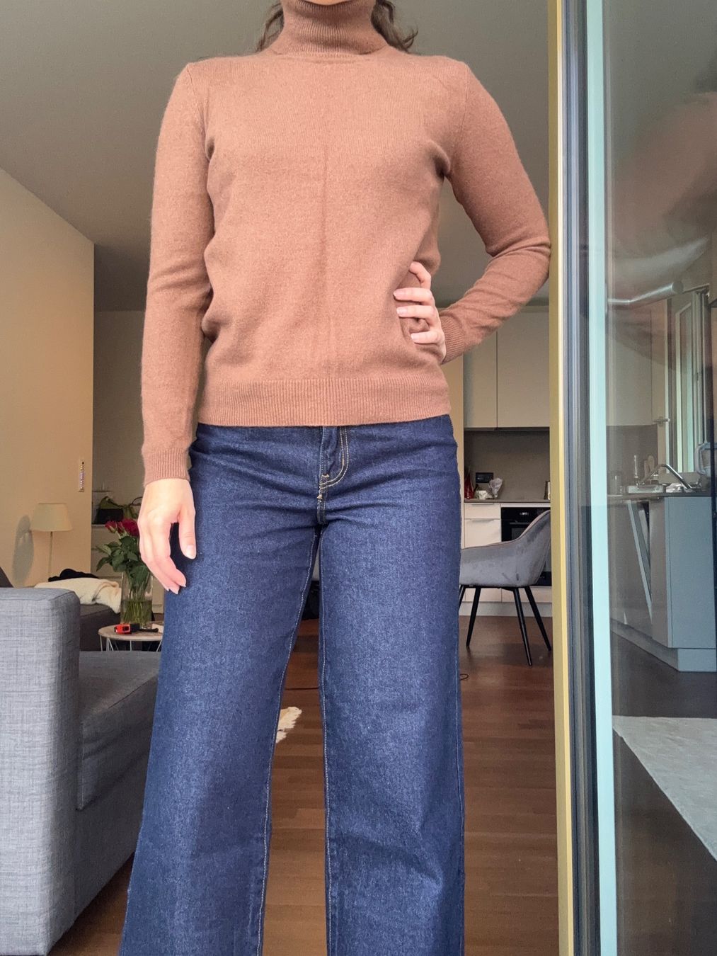 Maglioni & Felpe: Brown cashmere pullover – Usato da Neuchâtel venduto da dum_5xby 1