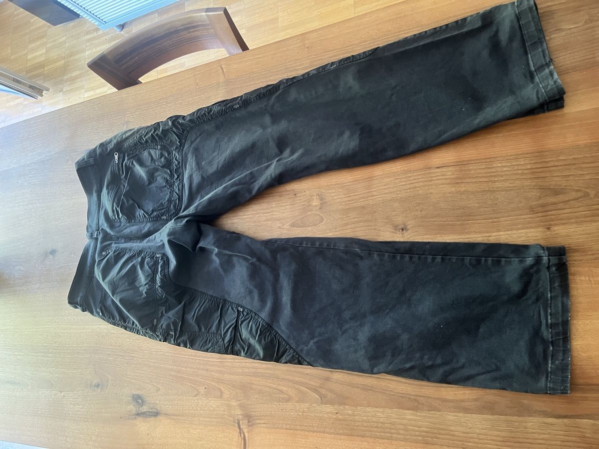 Jeans: OFF-WHITE x Nike Hose Schwarz size S – Gebraucht aus Zürich von ram__0n 1