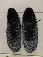 Sneakers Turnschuhe animal print neuwertig Gr. 39
