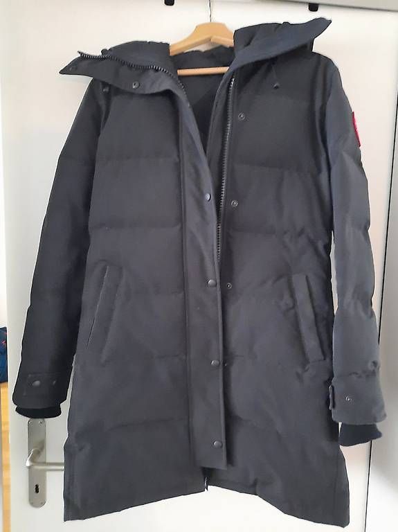 Cappotti: Canada Goose Parka Damen Gr. M – Usato da Liebefeld venduto da mariposa81