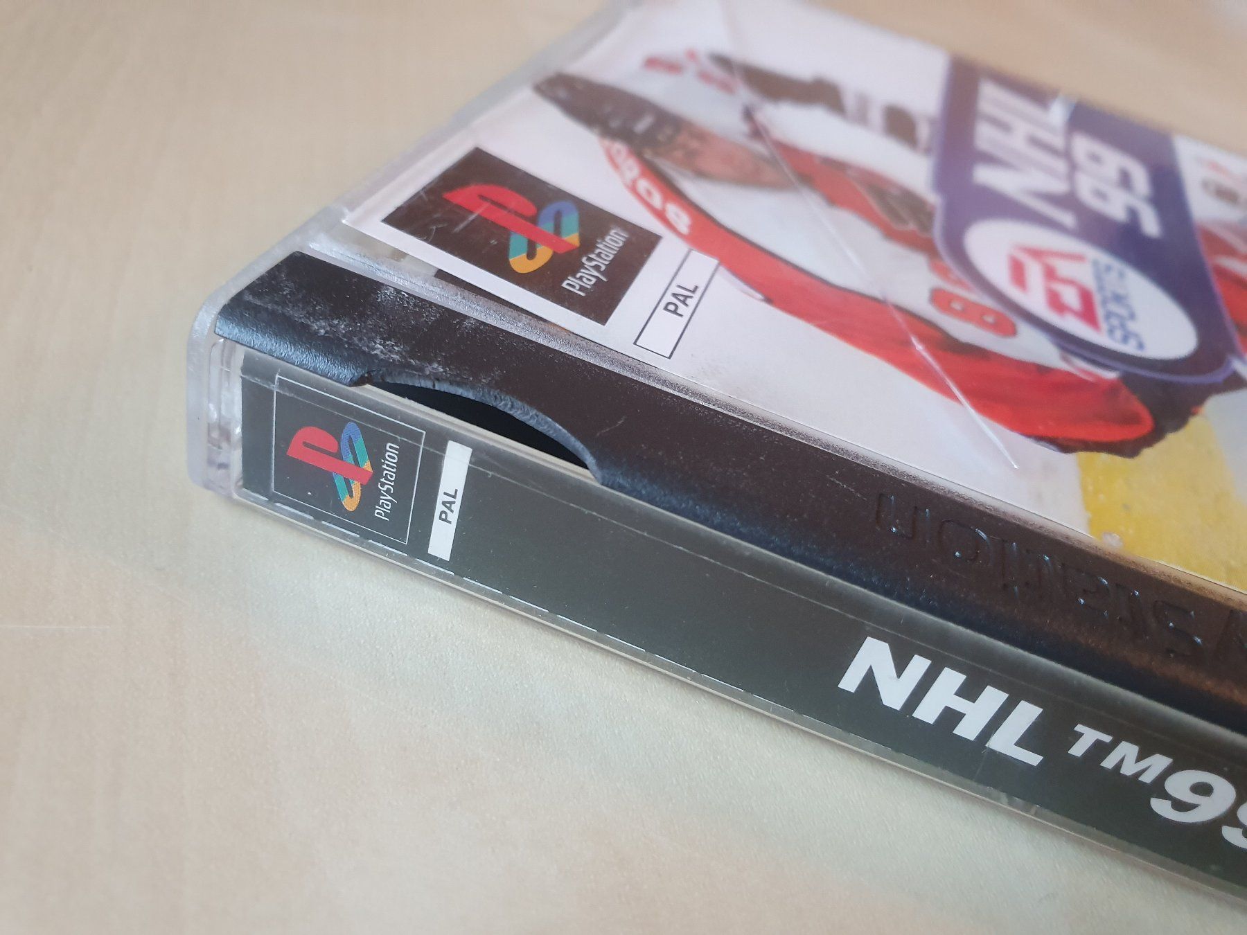 Sony Giochi: NHL 99 – Usato da Stansstad venduto da collectorsshop 3