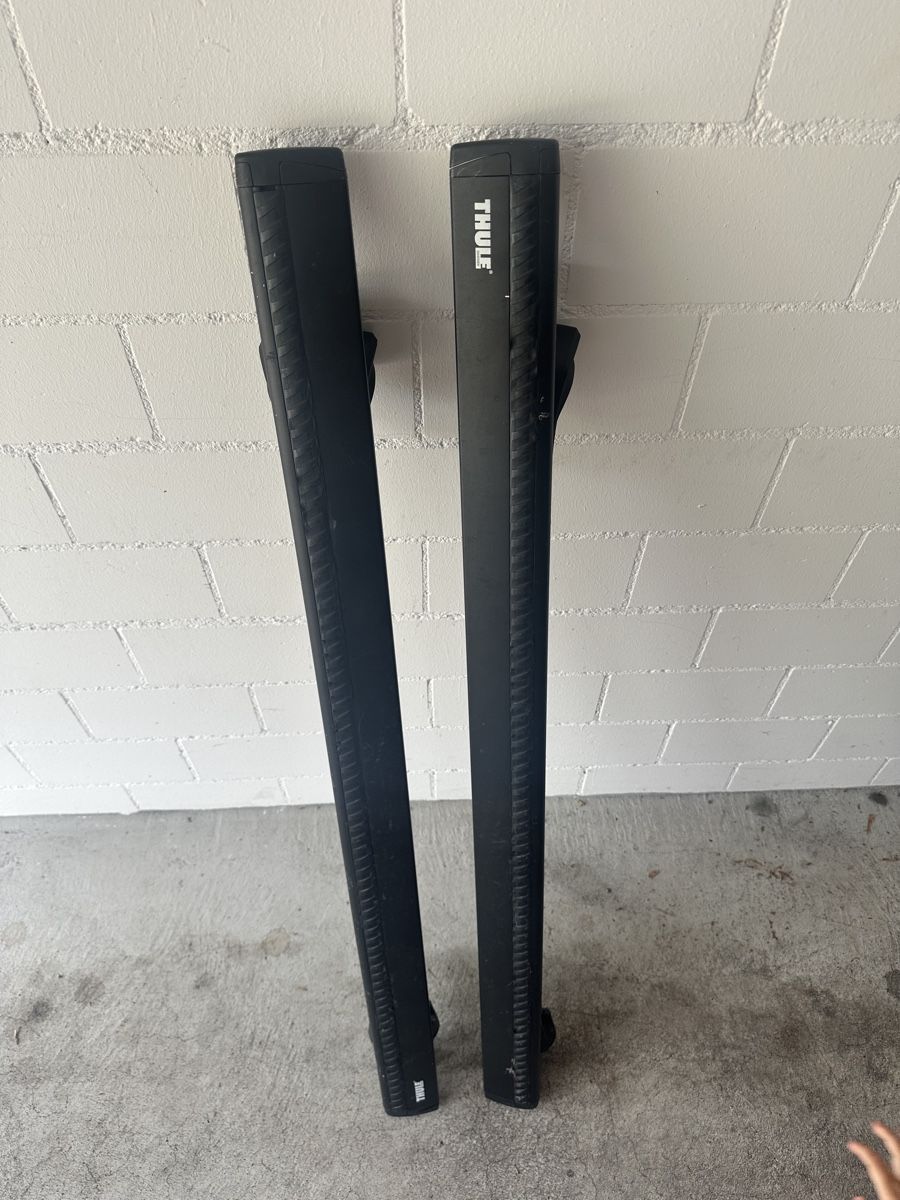 Thule Barres de toit: THULE Dachträger Universal – Neuf (Voir description) à Küsnacht ZH par fma_ws75