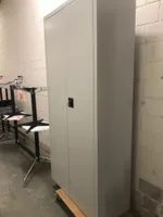 Metallschrank