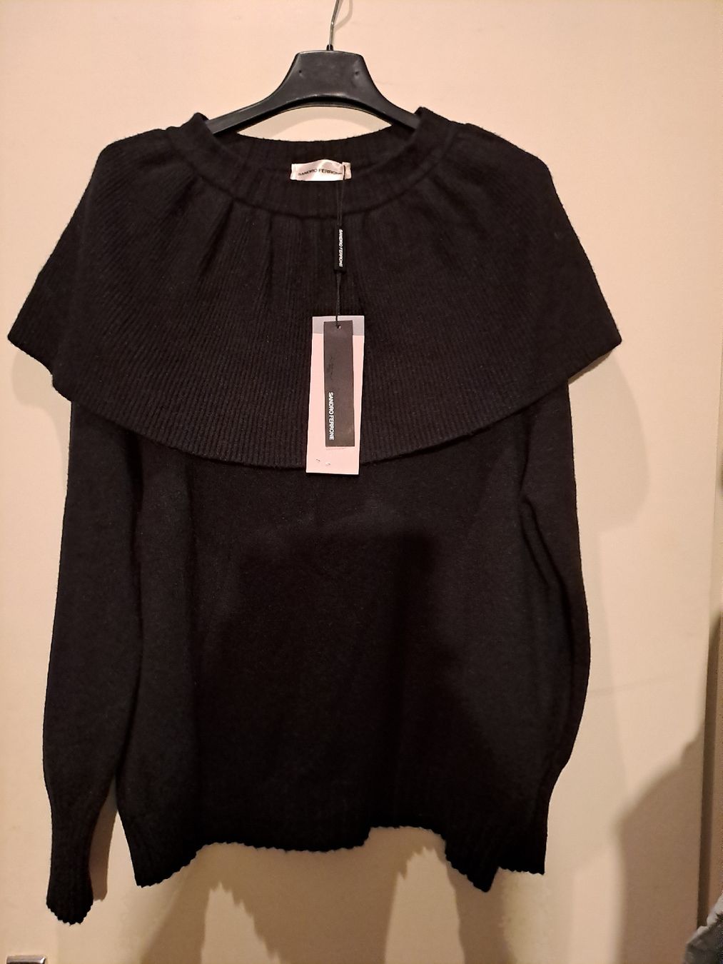 Pullover & Sweatshirts: Pull Sandro Ferrone – Neu und originalverpackt aus Genève von Cinely 1