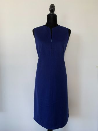 AKRIS: Neues herrlich blaues, elegantes Woll-Kleid, 38