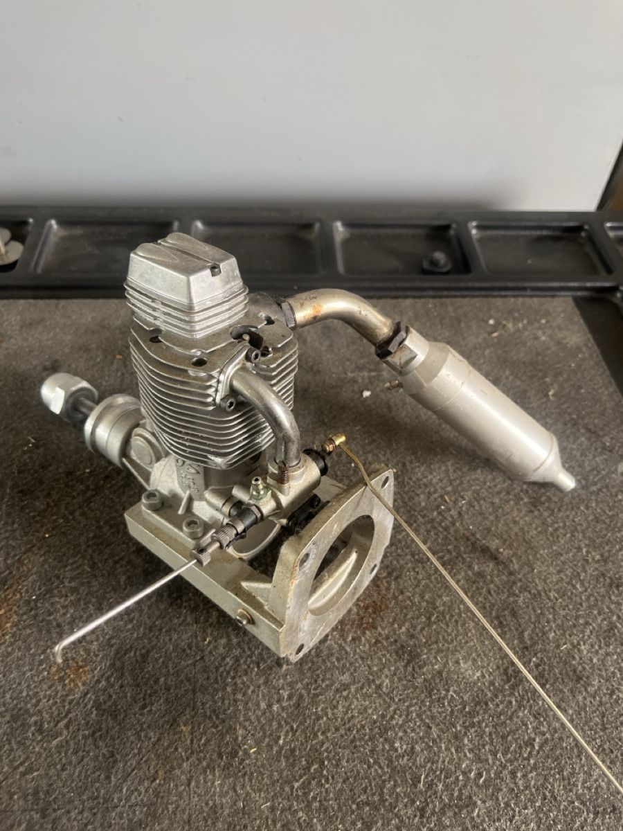 Motoren: O.S Methanoler – Defekt aus Schnottwil von Clevor351