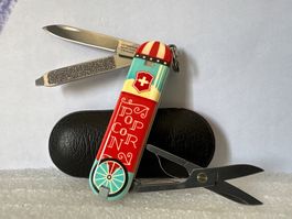 VICTORINOX - Classic Limited Edition 2019 - Let It Pop!