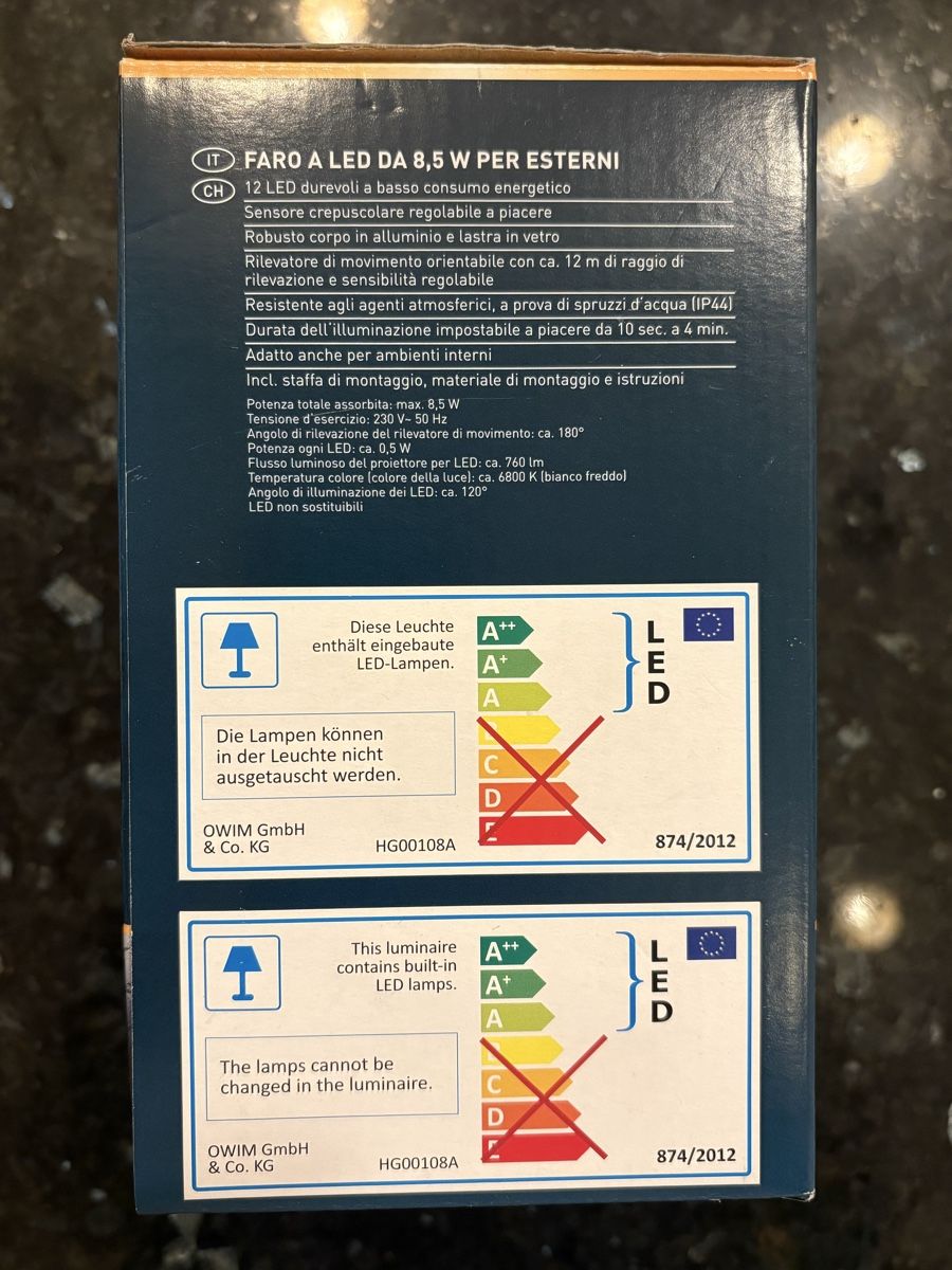 Lampade: LED Aussenstrahler 8.5W mit Bewegungsmelder – Nuovo e nell'imballaggio originale da Meilen venduto da mogli_luna 1
