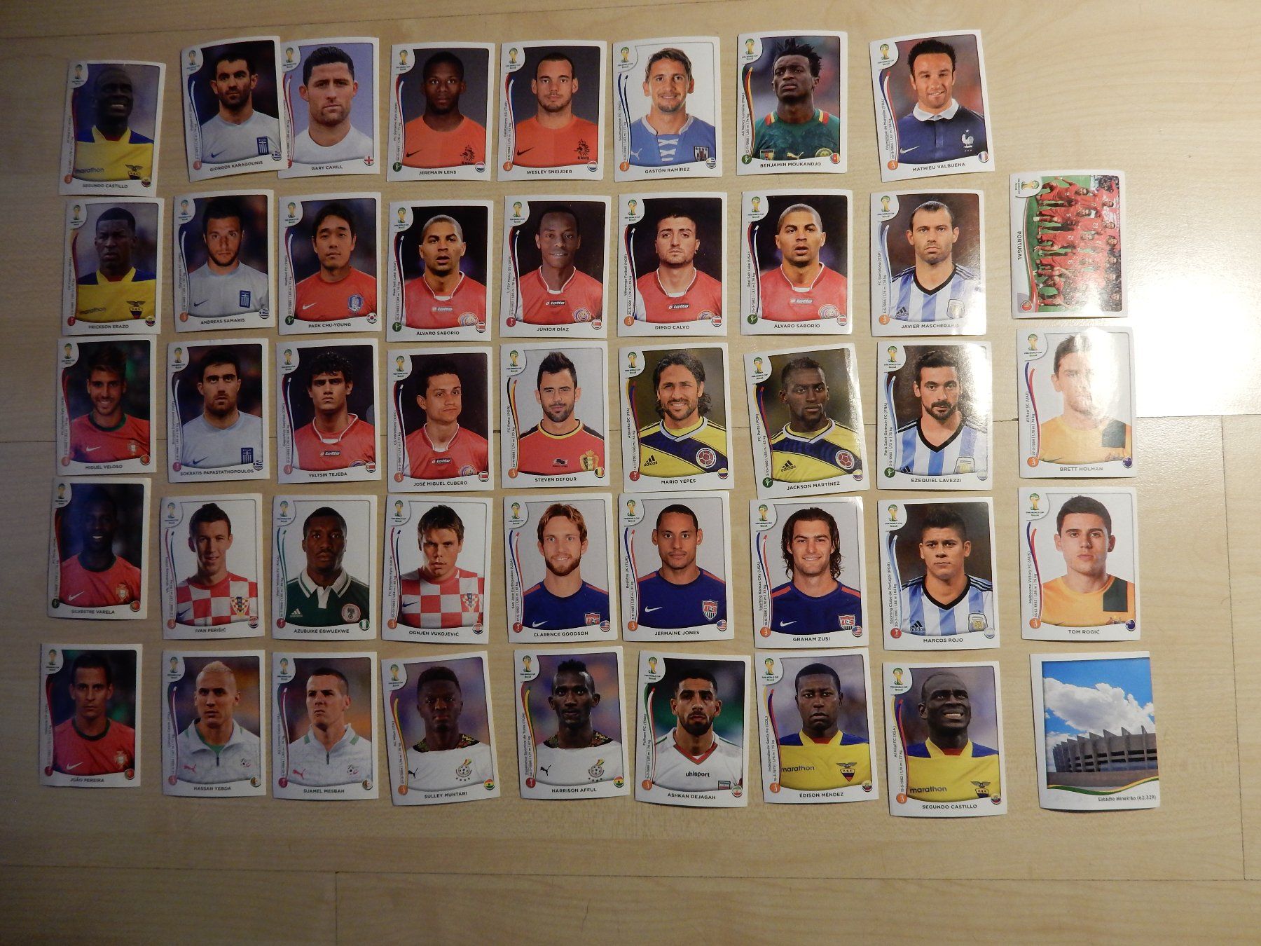 Panini Carte collezionabili: Panini 2014 44 Stück – Usato da Schangnau venduto da mandige