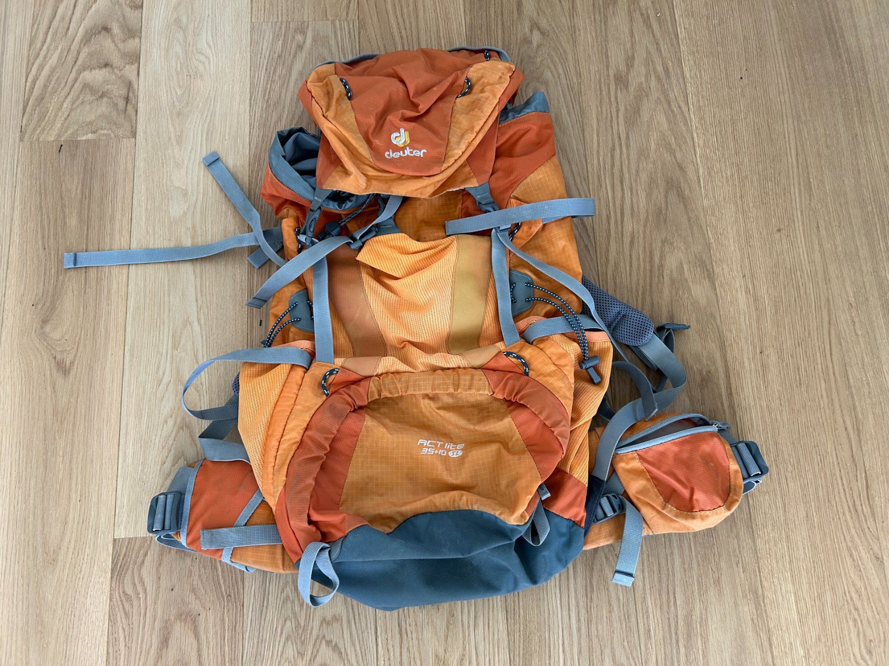 Deuter Zaini: Deuter Rucksack – Usato da Basel venduto da werner-waldenburg 2