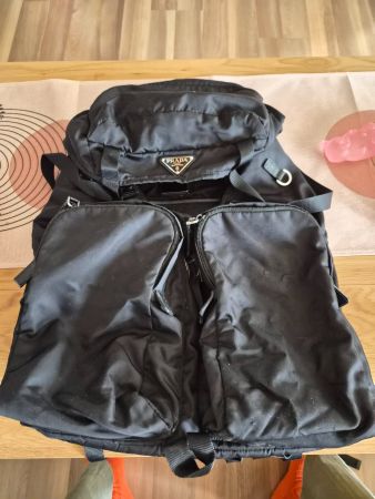 Zaino Prada nero in tessuto tecnico usato in buono stato