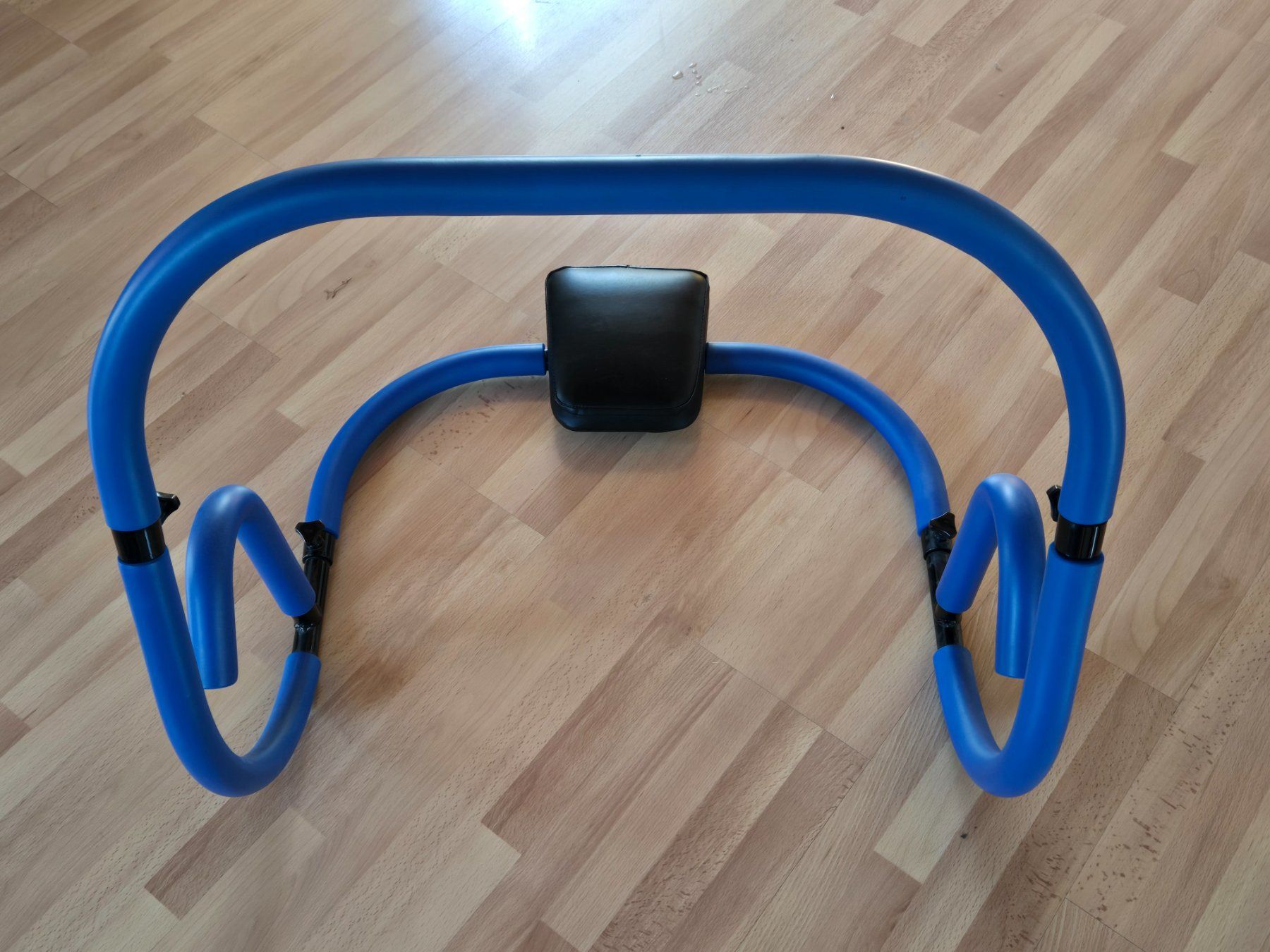 Vélos d'appartement: Bauchmuskulatur Trainer – D'occasion à Zürich par Onshoppingtour