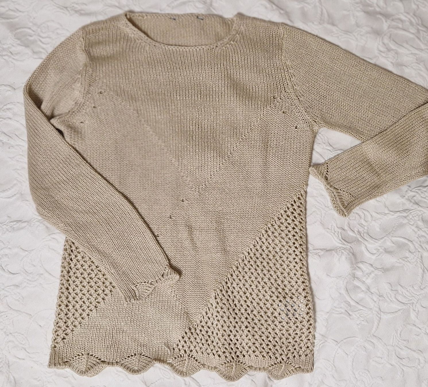 Pulls & Sweat-shirts: Pull en maille – D'occasion à Epalinges par Ozili