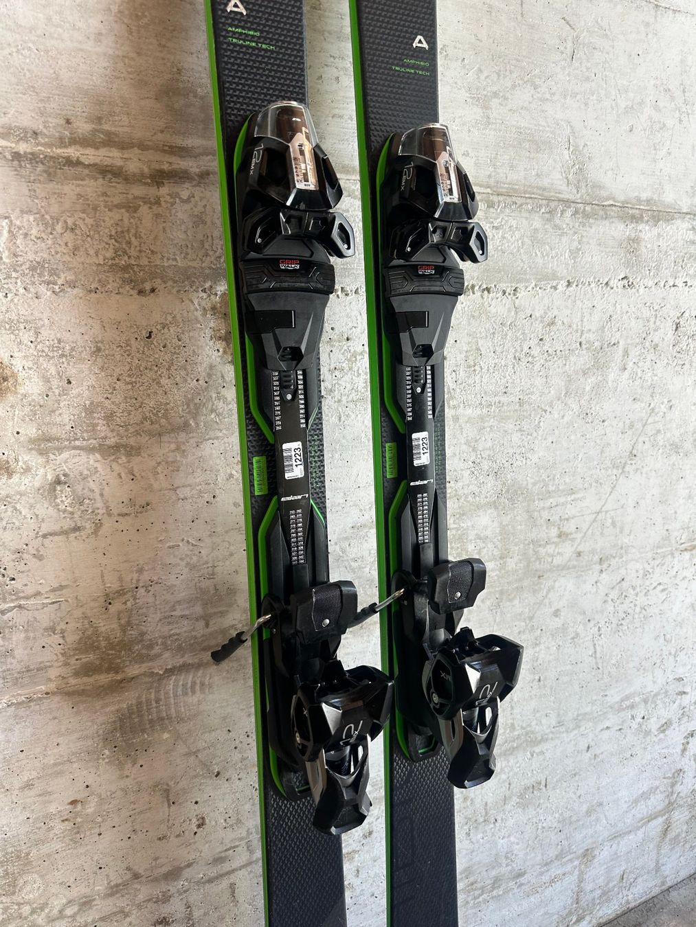 Elan Skis: Elan Amphibio Ski 178CM – Gebraucht aus Emmenbrücke von karkarkar 2