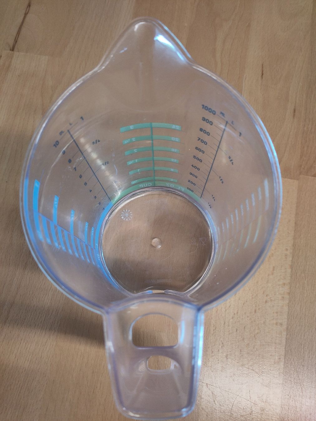 Rotho Elettrodomestici da cucina: Messbecher 1 Liter Kunststoff transparent mit Skala – Usato da Effretikon venduto da pemko 2
