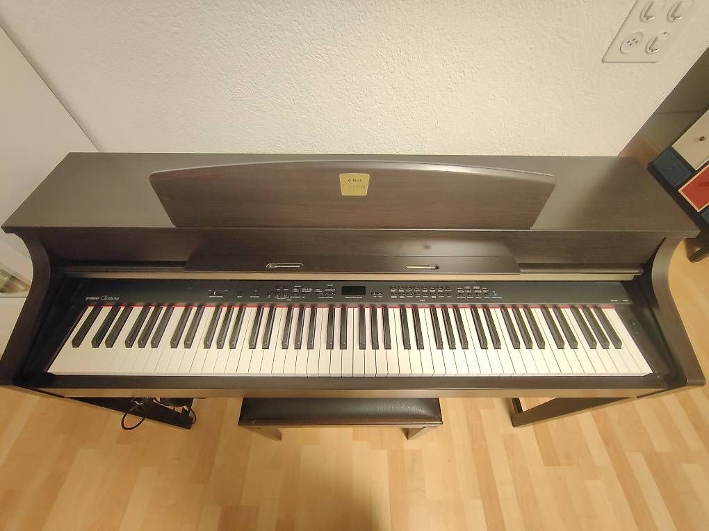 Yamaha Musikinstrumente: Yamaha Clavinova CLP-370 Digitalpiano – Gebraucht aus Kaltbrunn von AliToni 1
