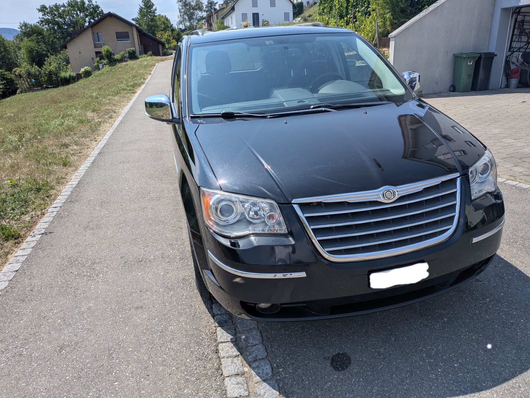 Chrysler Autos: Chrysler Grand Voyager 3.8 Ltd – Gebraucht aus Lengnau AG von tomkribi 2