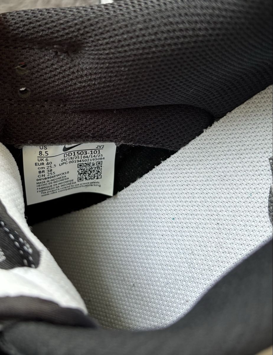 Nike Scarpe da uomo: Nike Dunk Low Panda, size 40, Good Condition – Nuovo (secondo la descrizione) da Wichtrach venduto da Re_Fit 3