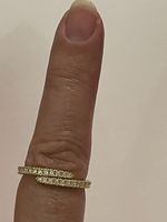 Très Jolie bague 52,5  bien sertie pierres zircons neuv