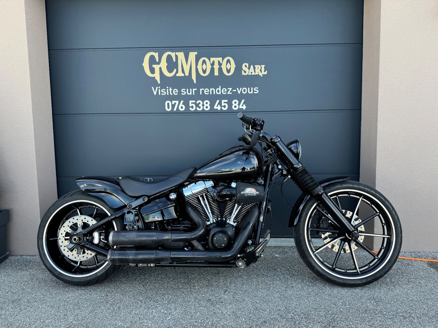 Harley-Davidson Chopper: Harley Davidson Breakout 103 Softail LEASING POSSIBLE – Usato da Echallens venduto da HD90