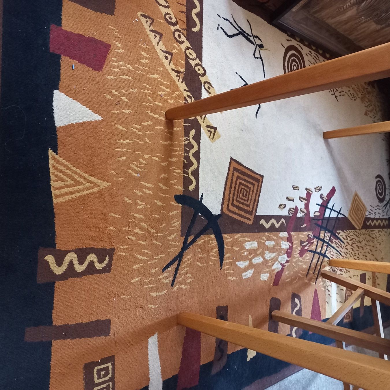 Tappeti: Teppich mit afrikanischem Flair – Usato da Ebnat-Kappel venduto da Youssou