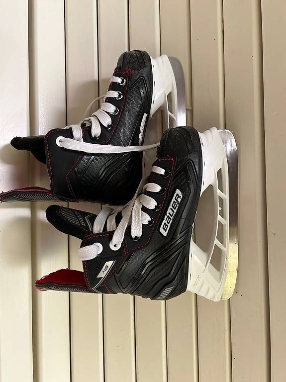 Bauer Pattini da ghiaccio: Bauer Hockey-Schlittschuhe – Usato da Gelterfingen venduto da myr_bgf6 1