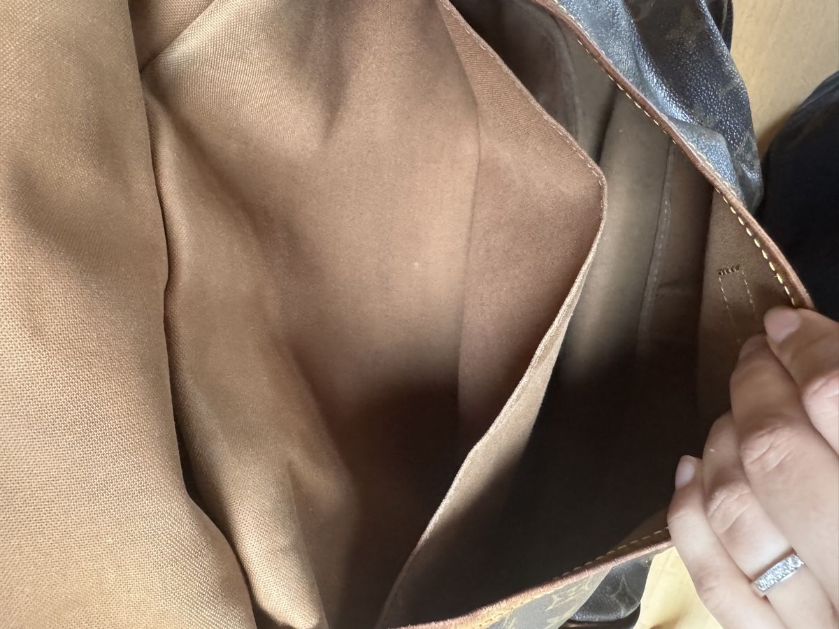 Louis Vuitton Taschen: Louis Vuitton Saumur Vintage Monogram canvas Tasche – Gebraucht aus Liestal von sha_92sb 5